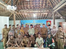 PENYERAHAN SK PURNA TUGAS KAUR DANARTA